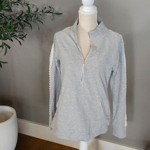 Lilly Pulitzer gray popover with white cut-out sleeves